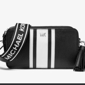 Michael Kors small camera bag small. Black and Optic white with gold detail
